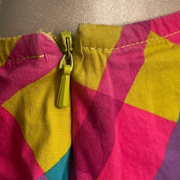 Vibrant Plaid Mini Skirt Sz. 7 Dillard’s - Picture 3 of 7